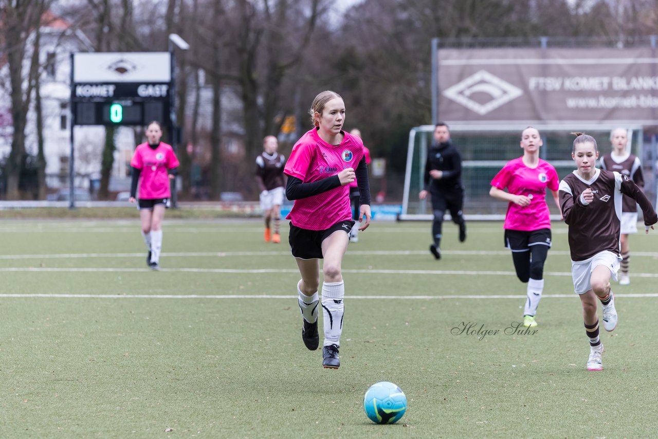 Bild 207 - wCJ Komet Blankenese - VfL Pinneberg : Ergebnis: 1:1